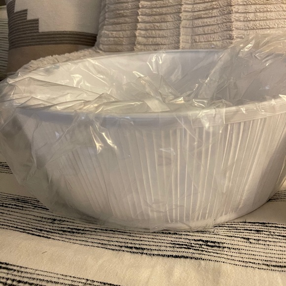 IKEA light fixture - Picture 3 of 3